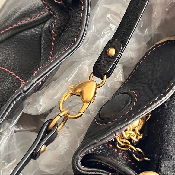 Juicy Couture Y2K Leather Scotty Dog Black & Gold Handbag - Picture 6 of 13